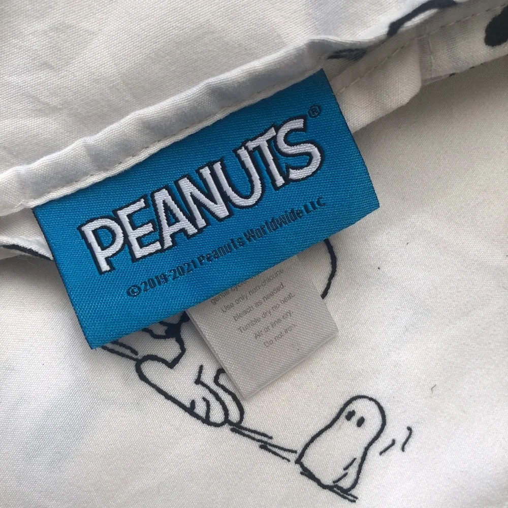 Peanuts Berkshire Halloween ￼Snoopy Queen Flat Sheet Charlie Brown Woodstock ￼